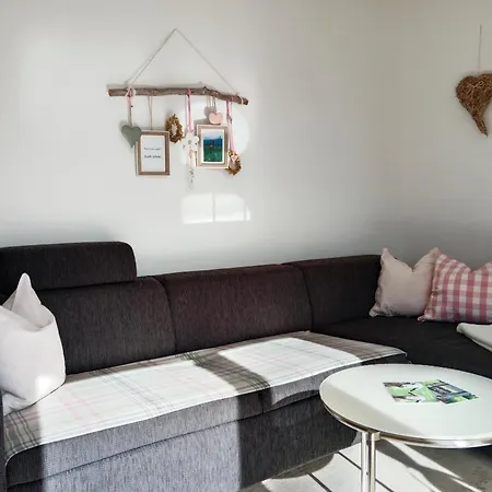 Bergbauernhof Stauder - Hirschbergalpakas Farm stay