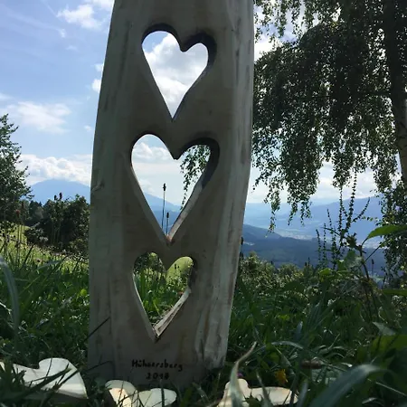 Bergbauernhof Stauder - Hirschbergalpakas Farm stay *